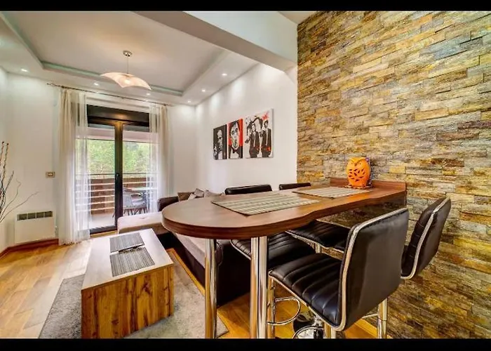 Pine Tree View Pekovic * Zlatibor